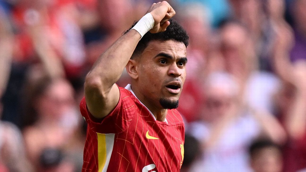 Liverpool's Bayern Signedias trades for 75 million euros