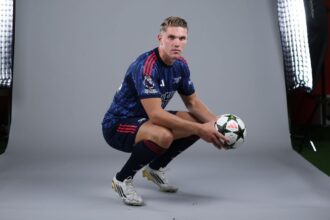 Ready: Arsenal's pressure to take Henry's 14th gyökeres