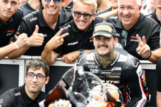 Aron Canet describes the broken Moto2 screen: "It compromised my final attack."