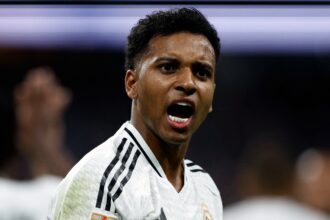 Arsenal discusses to leave the Emirates. There is a free space for Rodrigo