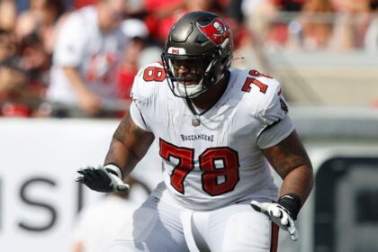 Source - Bucs' Tristan Wirfs misses the start of the season with knee injury