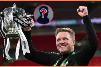 Newcastle manager Eddie Howe celebrates with the Carabao Cup
