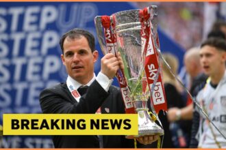 Newcastle and Aston Villa hope to bring the 26-year-old "leader" back to the Premier League