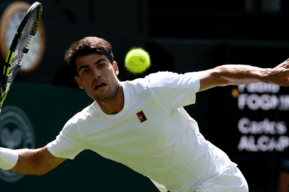 Carlos Alcaraz "Uninspired" first round Wimbledon stretches grass stripes, scared of Fabio Fognini