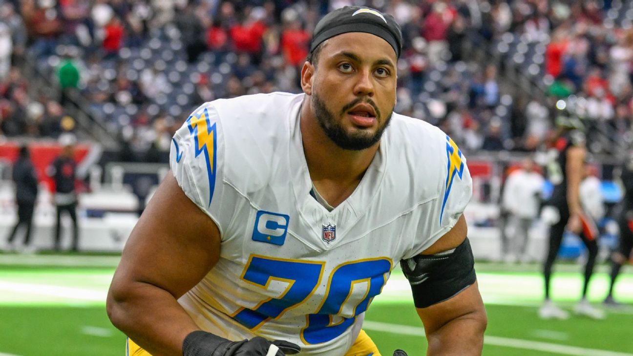 Source: Charger reaches a $114 million contract with Rashawn Slater for four years