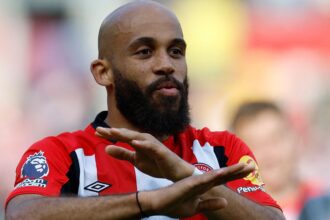 Chelsea talks with "one of the best teens in the world"