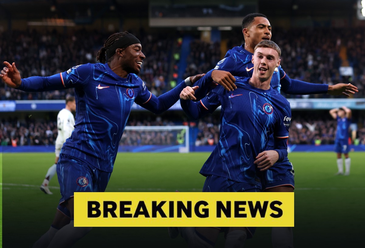 Cole Palmer and Noni Madueke celebrate for Chelsea