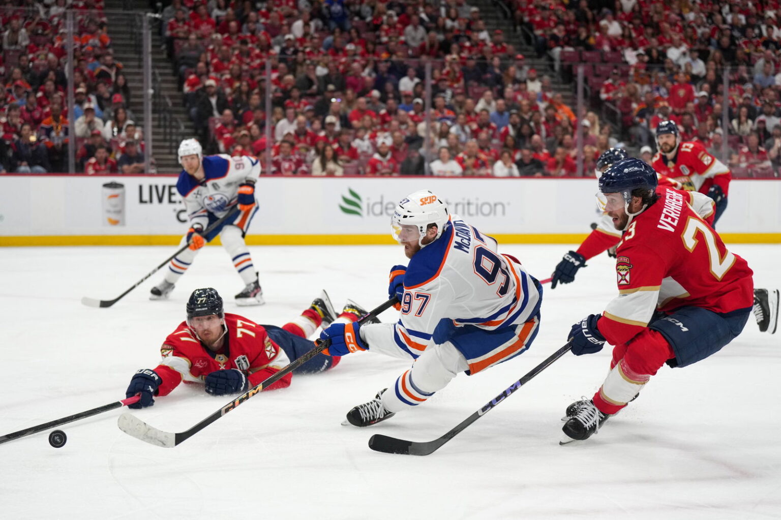 King between teams & surveillance & quot;Connor McDavid?