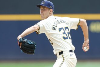 "A simple answer:" Dave Roberts defends Jacob Missionowski's All-Star Selection