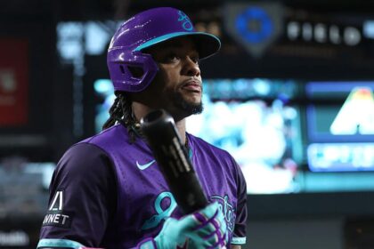 Ketel Marte from Diamondbacks was placed on a restricted list after robbery of his home