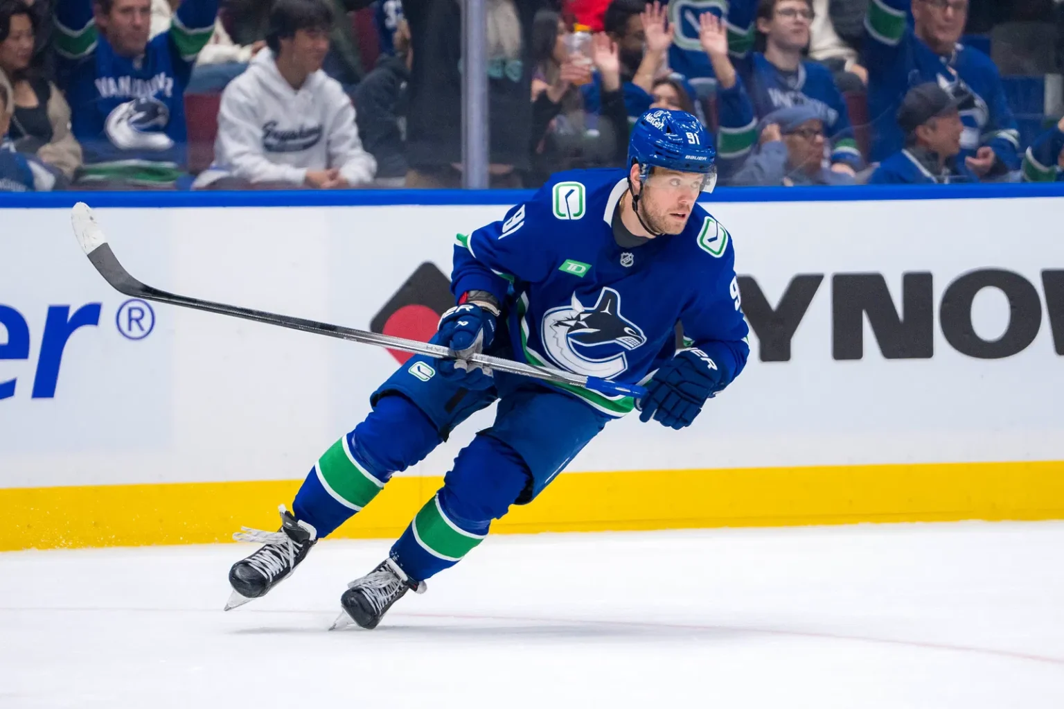 Dutch winger leaves the NHL and signs the KHL