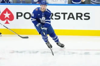 KHL team and former Kraken defender sign