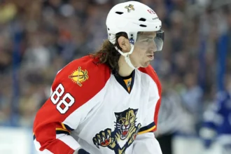 The former Panther forward retires from professional hockey after a long European career