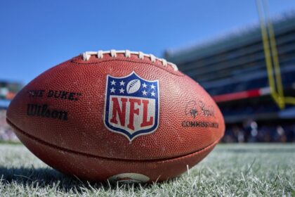 Former Texans, Eagles LB Brian Braman has a rare cancer