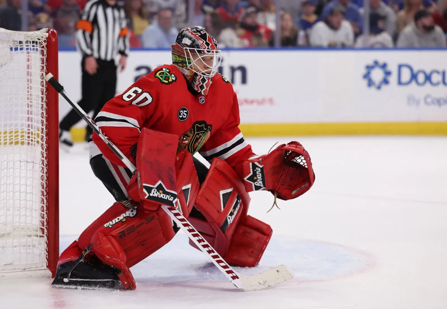 Previous Blackhawks goalkeeper sign and new team