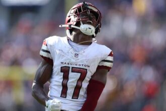 Should the commander pay Terry McClaurin's Top 10 WR money when he approaches the receiver wall at age 30?
