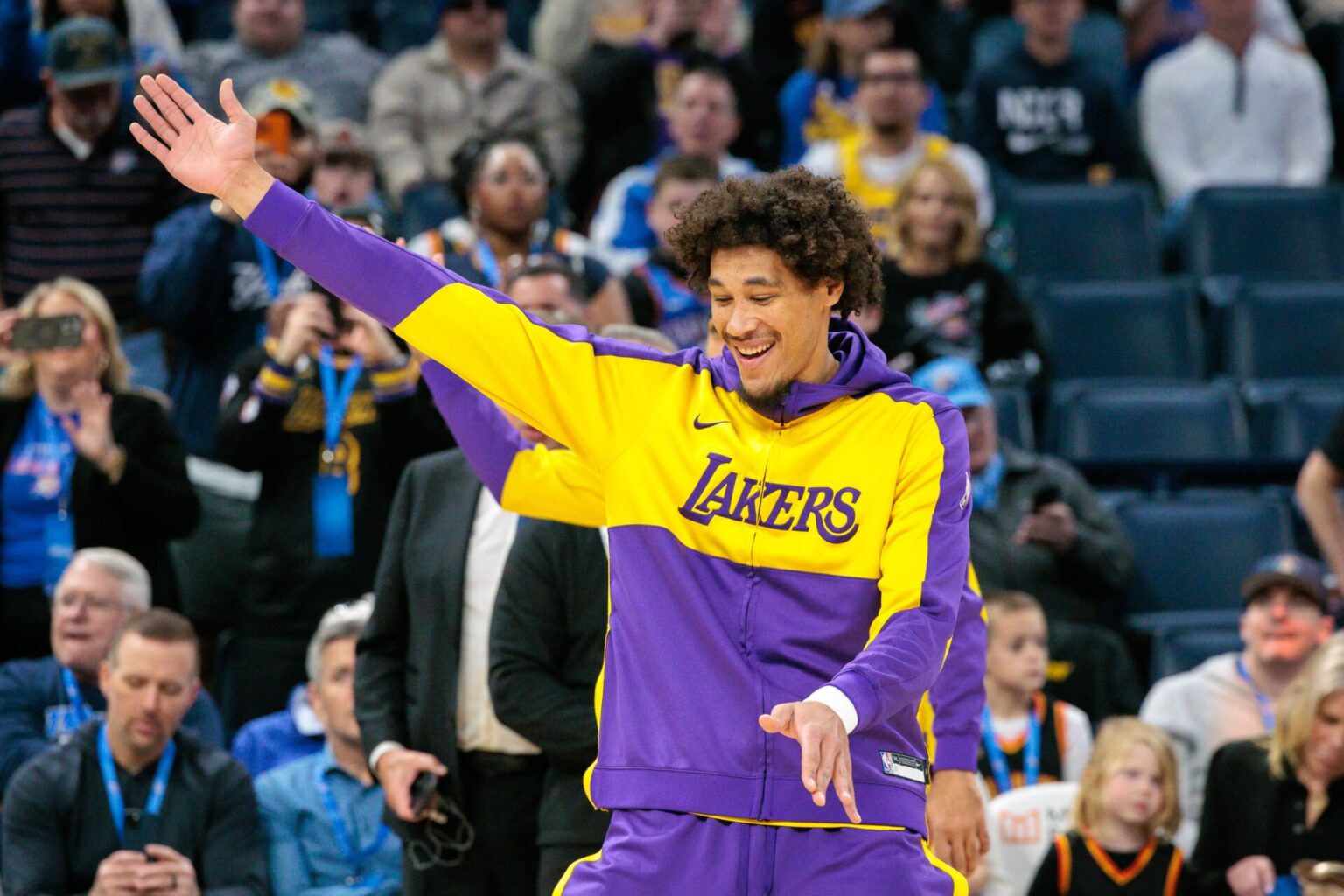 La Lakers together with Jaxson Hayes made "Get Out" safe, increasing regret over trading on the Smart Houston Rocket