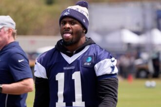 Jerry Jones continues his "Pay Mica!" speech