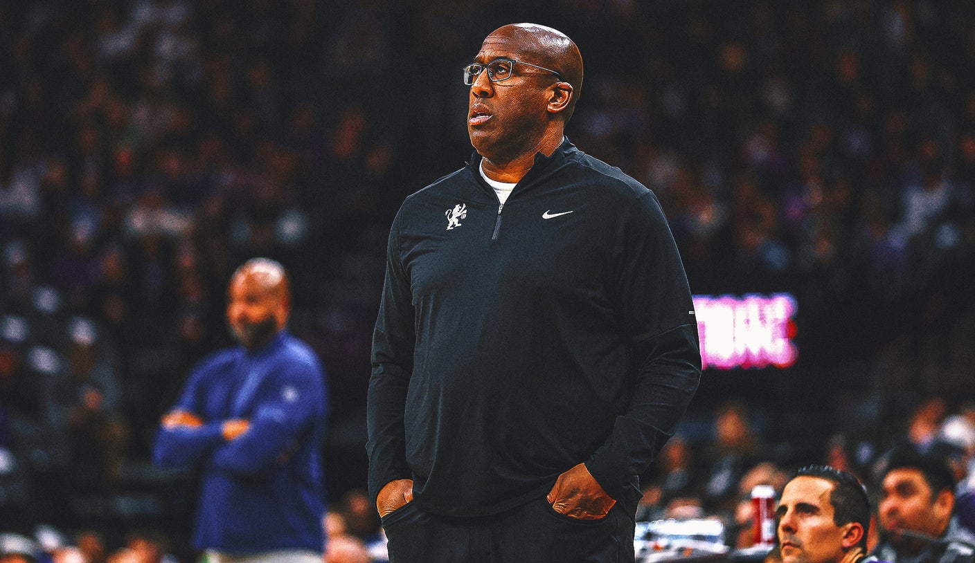 The Knicks find a replacement for Tom Thibodeau and reportedly hire Mike Brown as the next HC