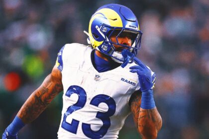 Kyren Williams reports to Rams Training Camp during contract negotiations