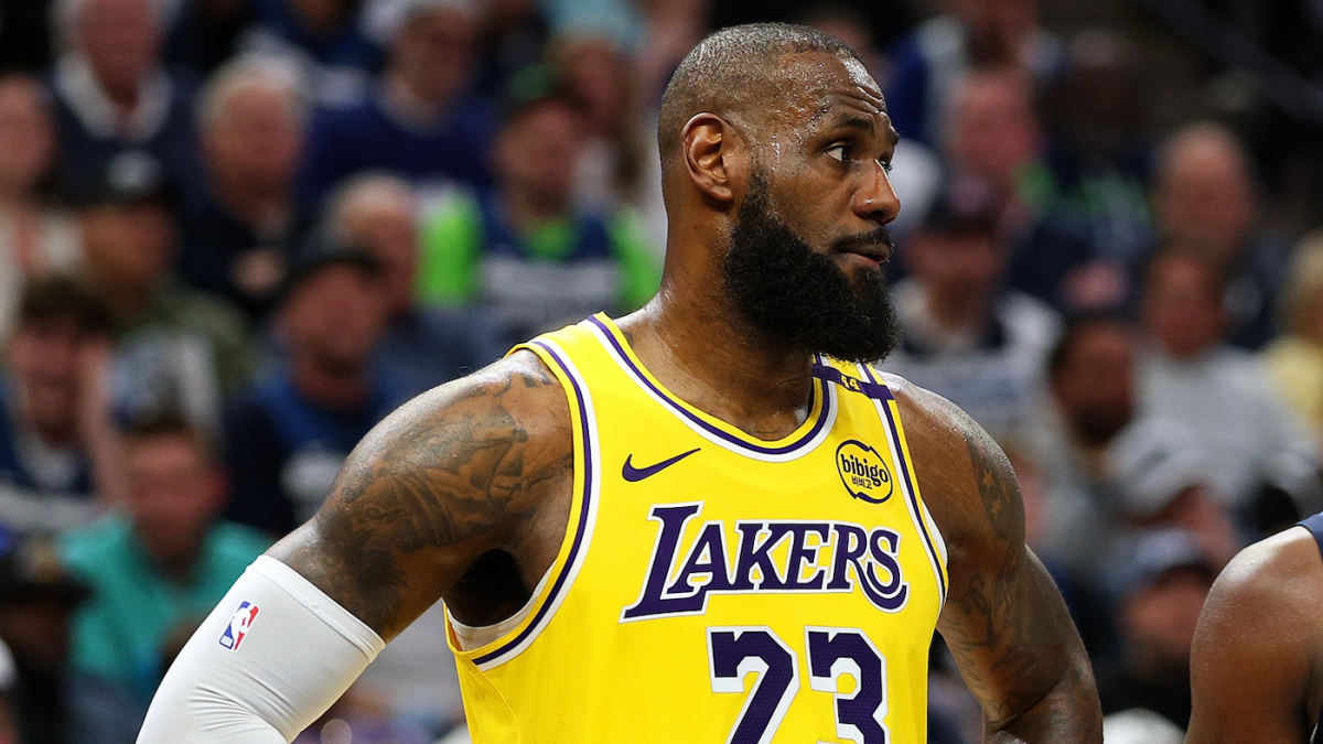 LeBron James chooses not to clear the air amid the Lakers rumours and rejects interviews during summer league matches