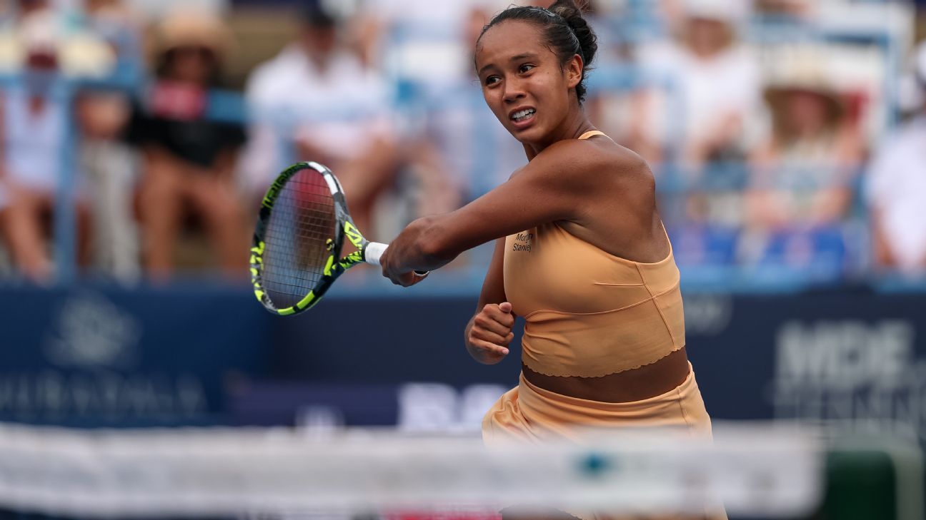 Leila Fernandez faces Anna Karinkaya in the DC Open Finals