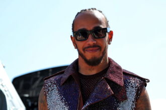 Lewis Hamilton reveals Ferrari's story after disagreement of strategy