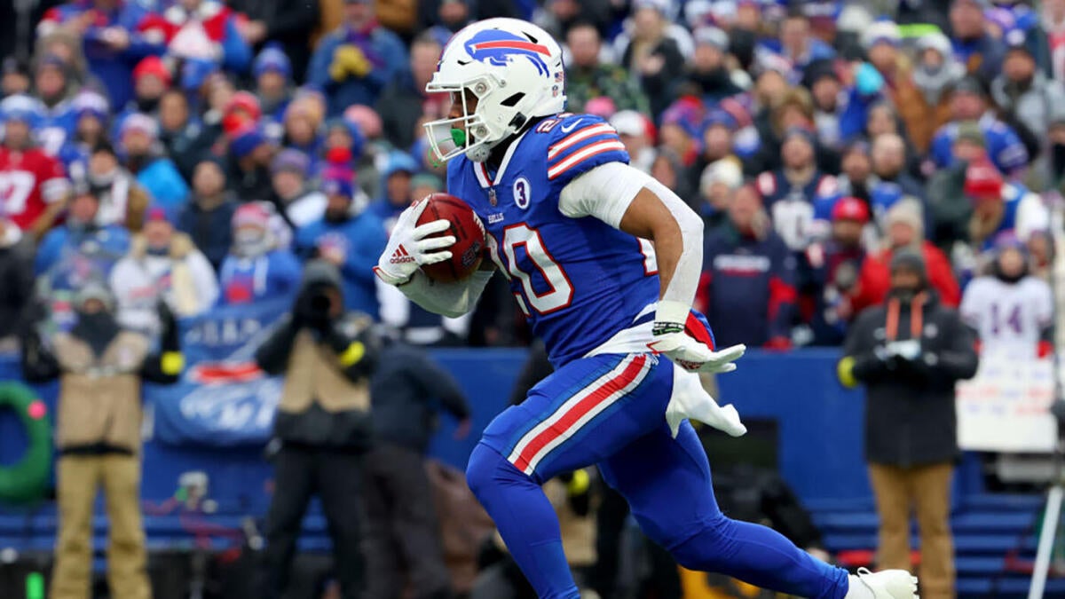 NFL free agent Nyheim Hines is "far from completion" after missing two seasons due to a jet ski accident