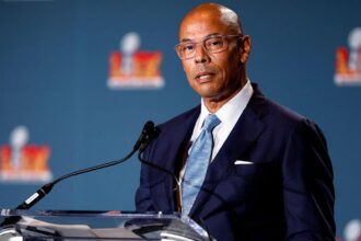 A conflict of interest now clouds the presence of NFLPA Chief Leud Howell.