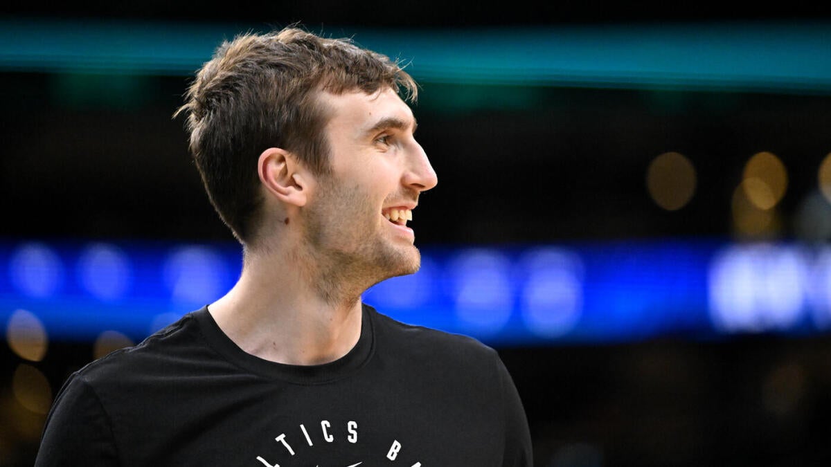 Newspers Center Luke Cornett has a hilarious reason to choose the 7th jersey, honoring Tim Duncan
