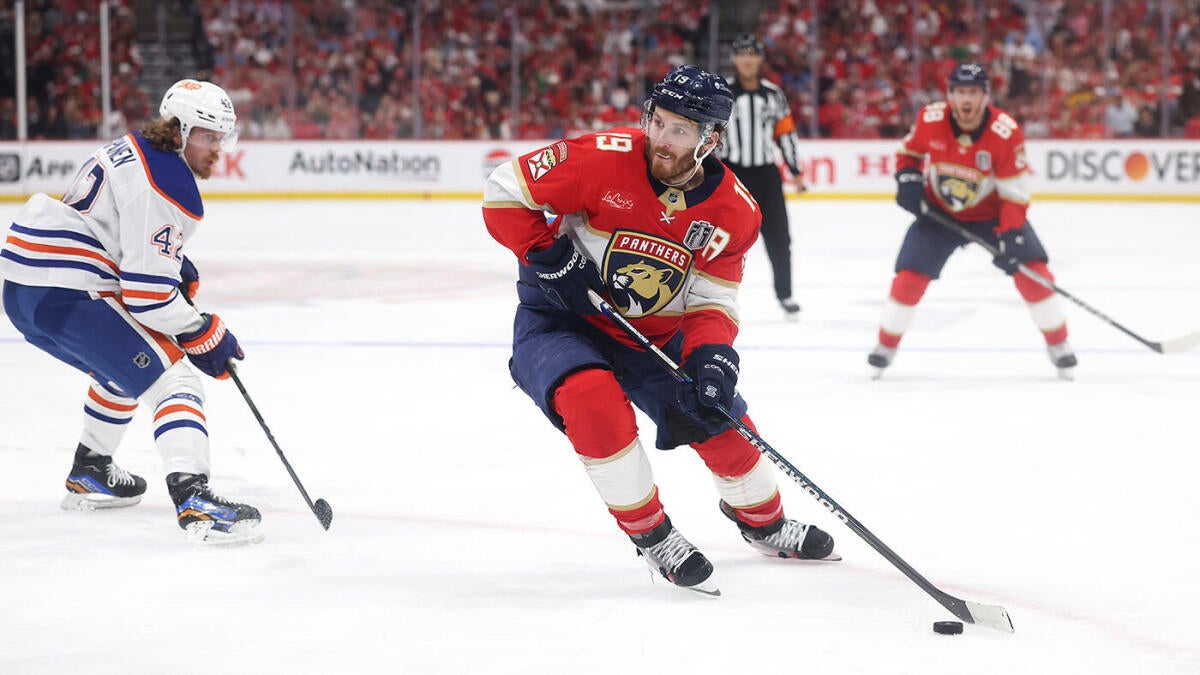 Panthers' Matthew Tokachuk reveals the brutal injury he played in his second Stanley Cup run