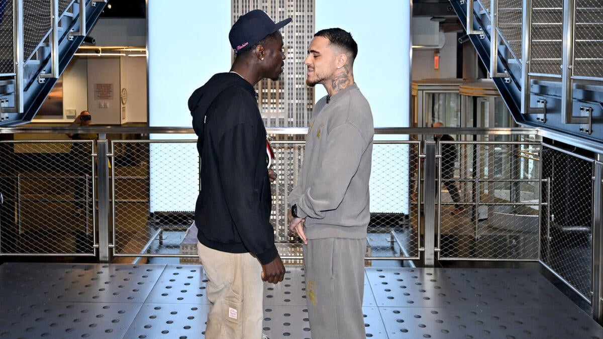 Richardson Hitchens vs. George Cambosos's fight against predictions, undercards, odds, start times, previews, where to watch