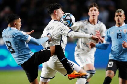 Rogers and Celtic want "famous striker signature" along with Ambrosino Lone