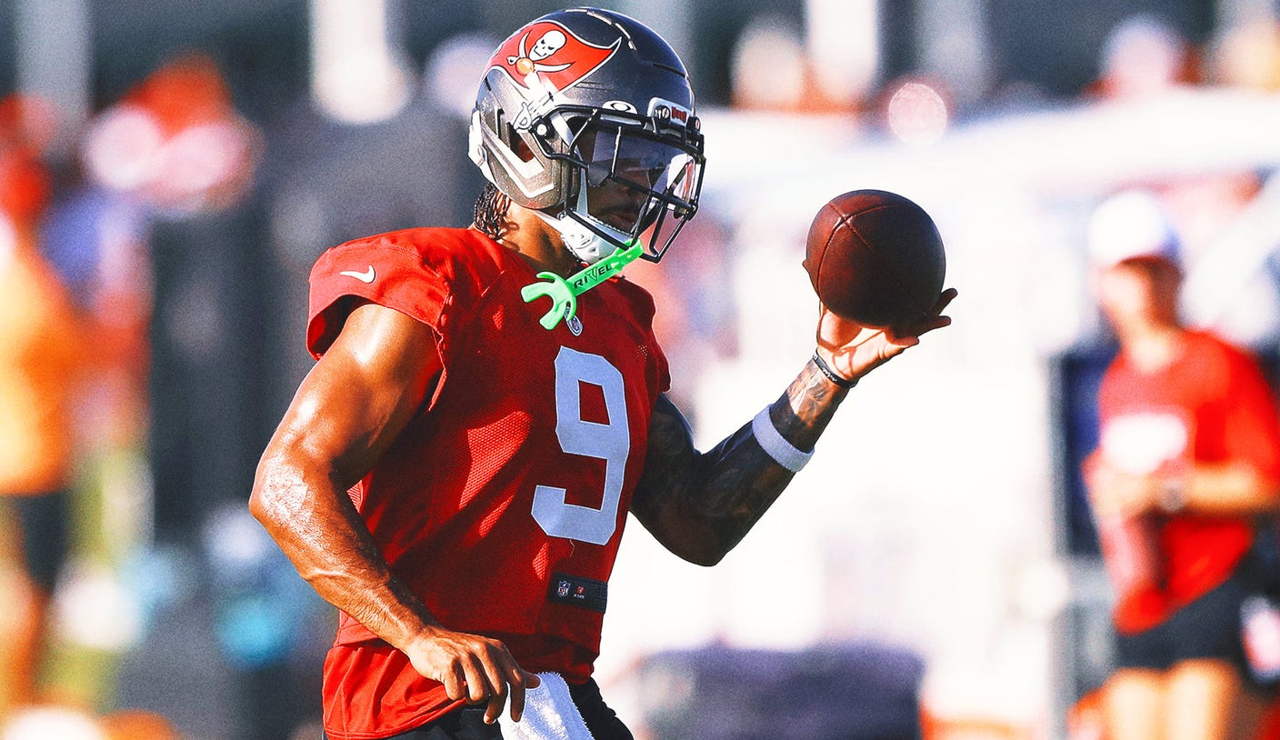Rookie Emeka Egbuka "raising the standard" in Buccaneers' first practice