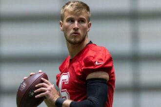 NFL Draft Second Round Pick Tracker: Saints QB Tyler Shaff joins the expanding list of players and signs the deal