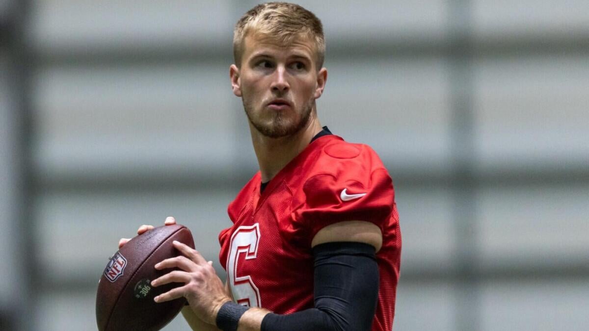 NFL Draft Second Round Pick Tracker: Saints QB Tyler Shaff joins the expanding list of players and signs the deal