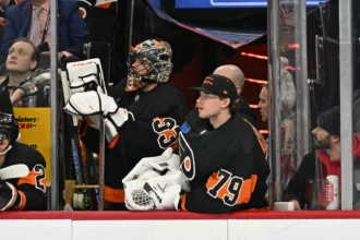 Flyers goalkeeper Sam Arson achieved success in 2025-26.