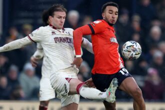 Sheffield United Lead Charge signs "Brilliant" £45K-P/W Former Premier League Ace