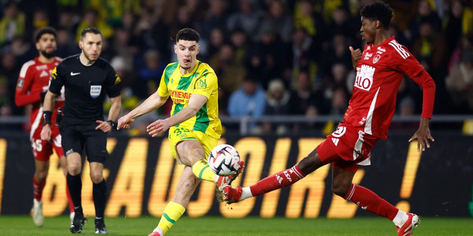 Sunderland makes £17 million offer to file £17 million offer to sign "intense" 11 goalsters