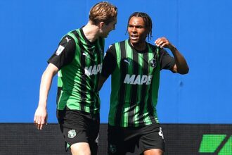 Sunderland submits £10 million star offer