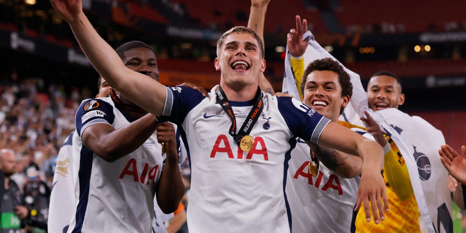 Tottenham is well known to Van de Ben, who plots the moves for the "elites" and is well known to him.