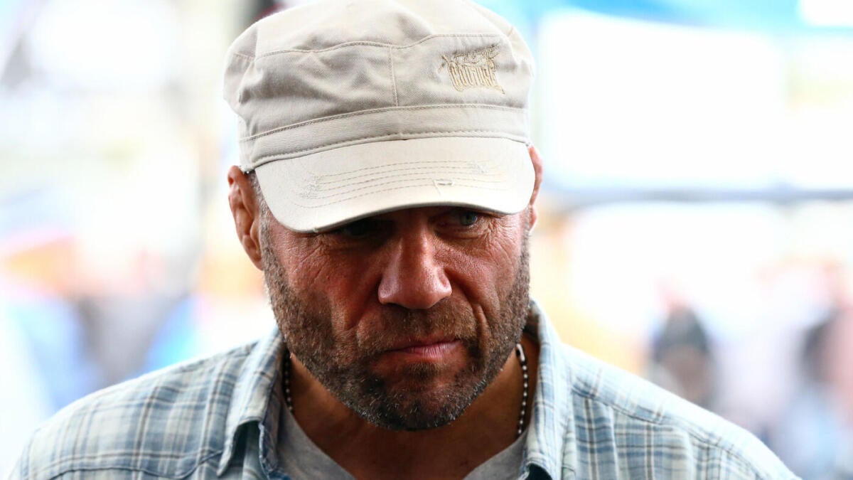 UFC legend Randy Couture was airlifted to burn the centre after a car accident