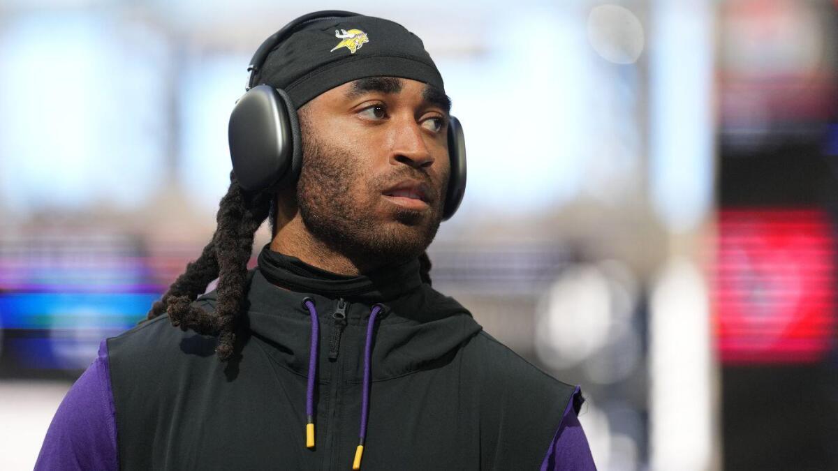 Free Agent CB Stephon Gilmore Returns to 2025 NFL Season: "I can still contribute"