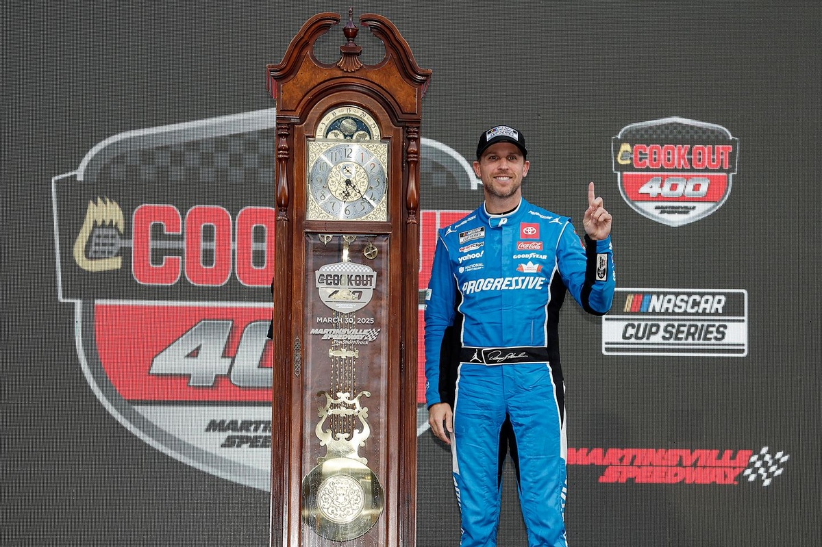 NASCAR Company to set up grandfather's watch to close in Martinsville