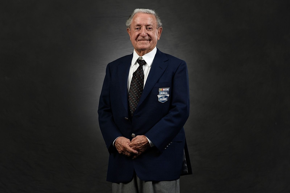 NASCAR Cup Champion and Hall of Fame Rex White die