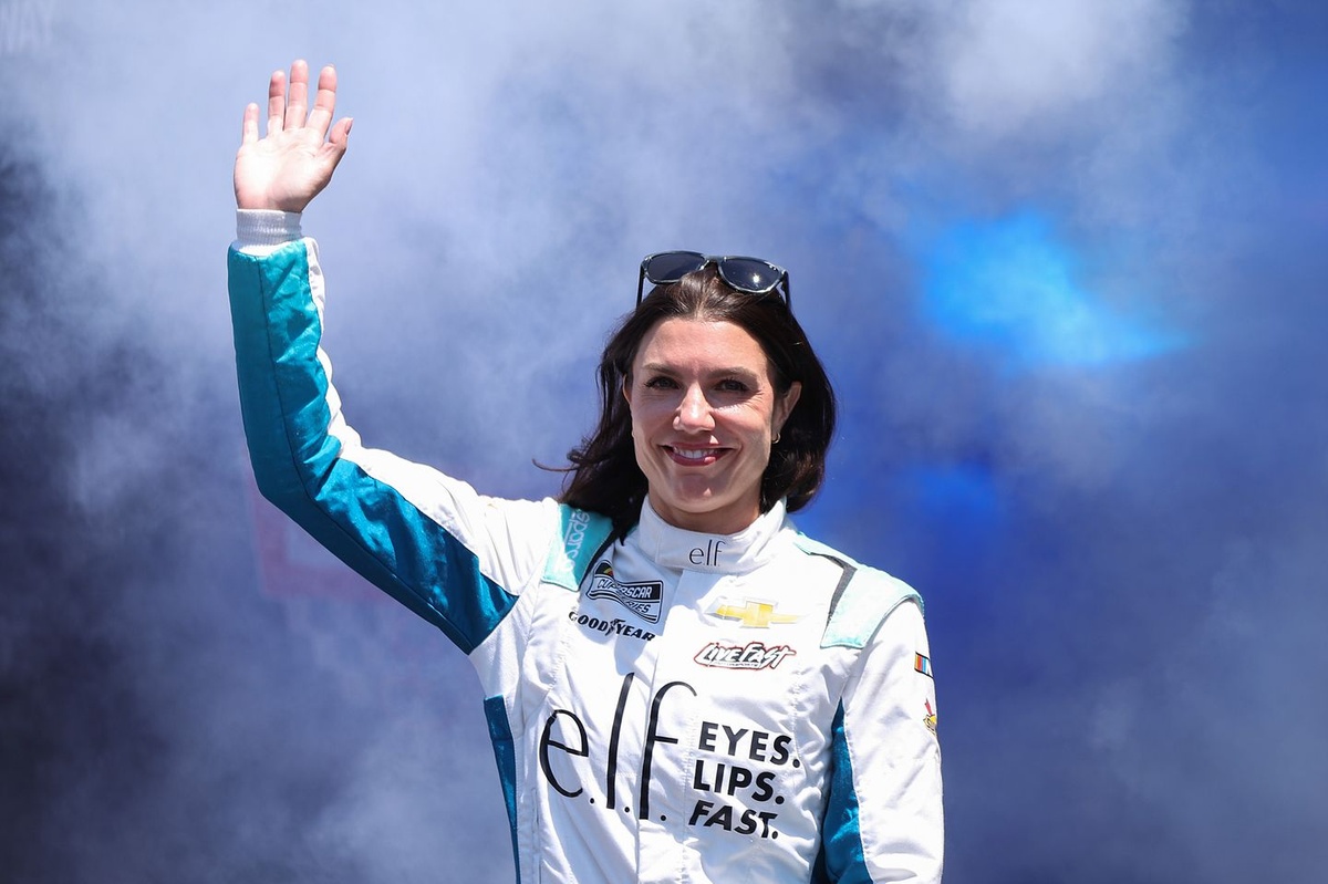 Katherine Leg adds 2025 NASCAR schedule from Brickyard 400
