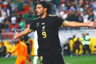 Raul Zimenez Powers Mexico wins the Gold Cup final past Honduras