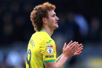 Woffsburg approaches Josh Sargent