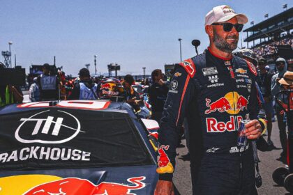 Shane Van Gisbergen again rules, wins at Sonoma and extends his winning streak