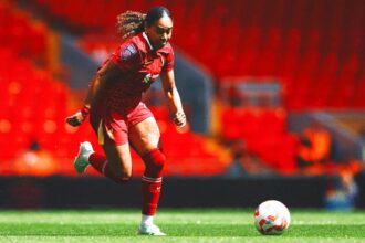 Canadian Olivia Smith has been signed by Arsenal for the world record women's soccer fee